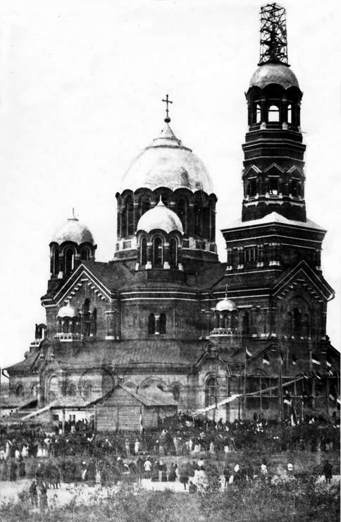 La cattedrale di Cristo Salvatore a Samara in costruzione.
