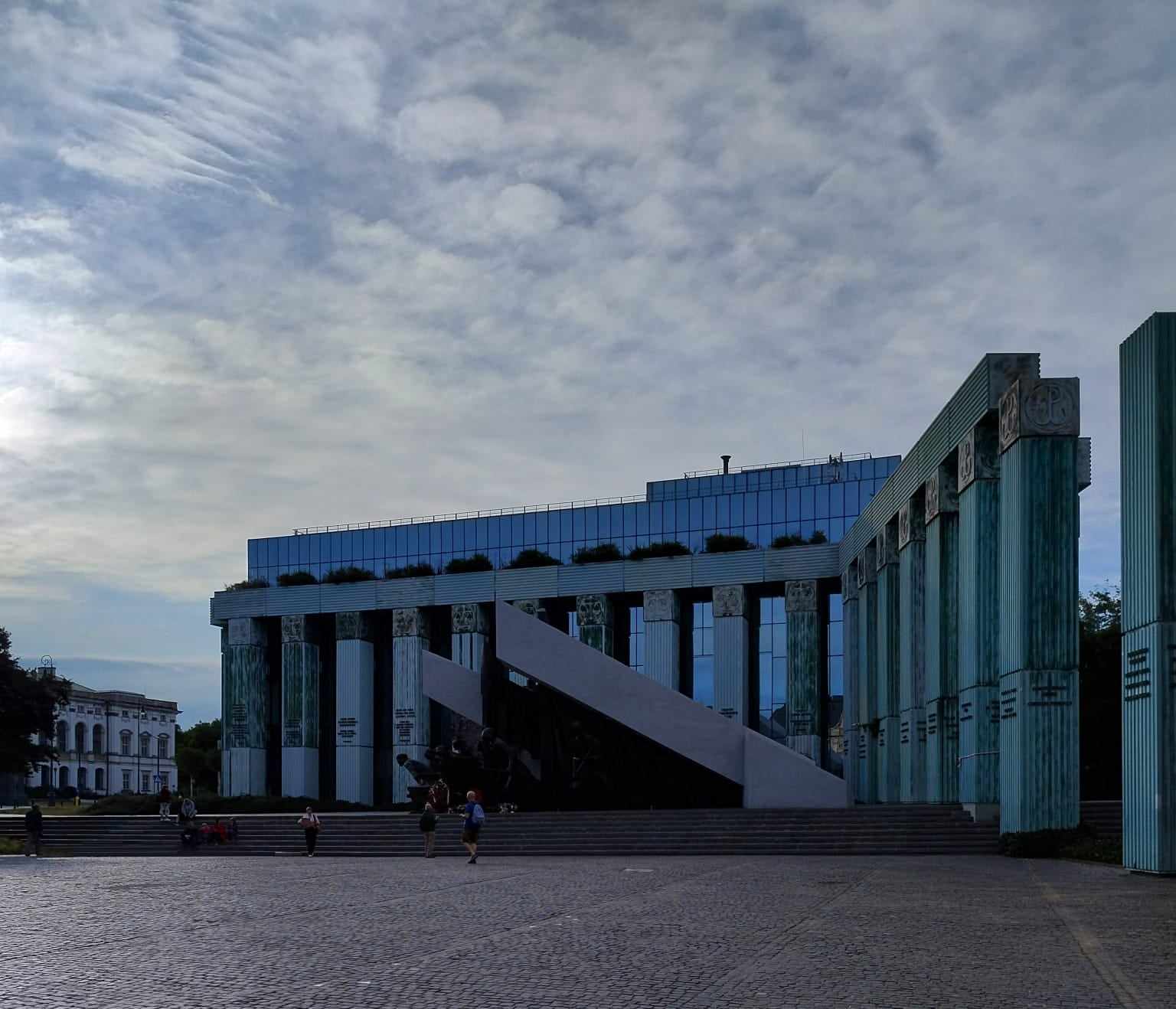 Monumento all’insurrezione di Varsavia, plac Krasińskich, Varsavia. Meridiano13/Oscar Luigi Guccione