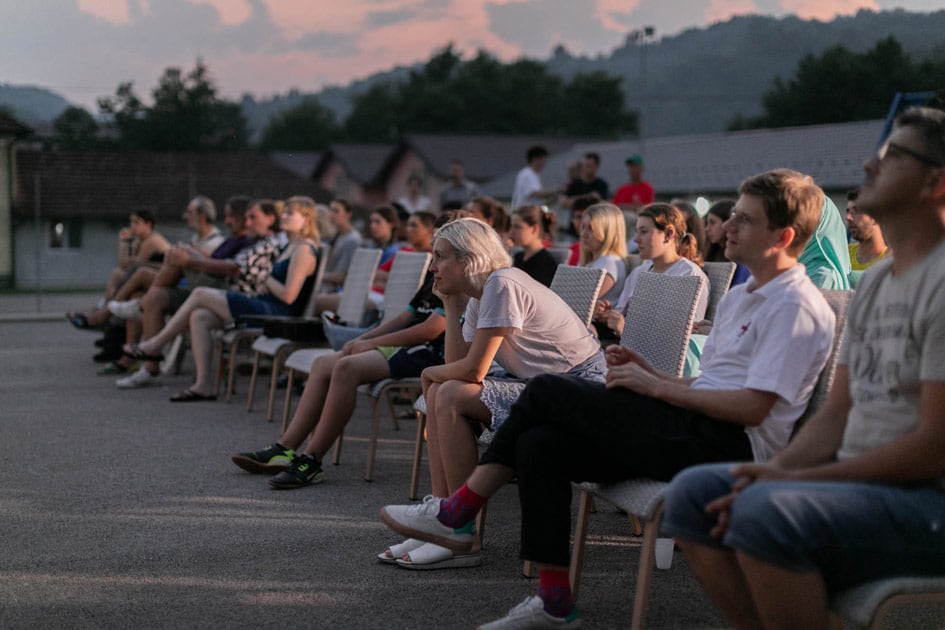 Pubblico ad una proiezione al Silver Frame Festival