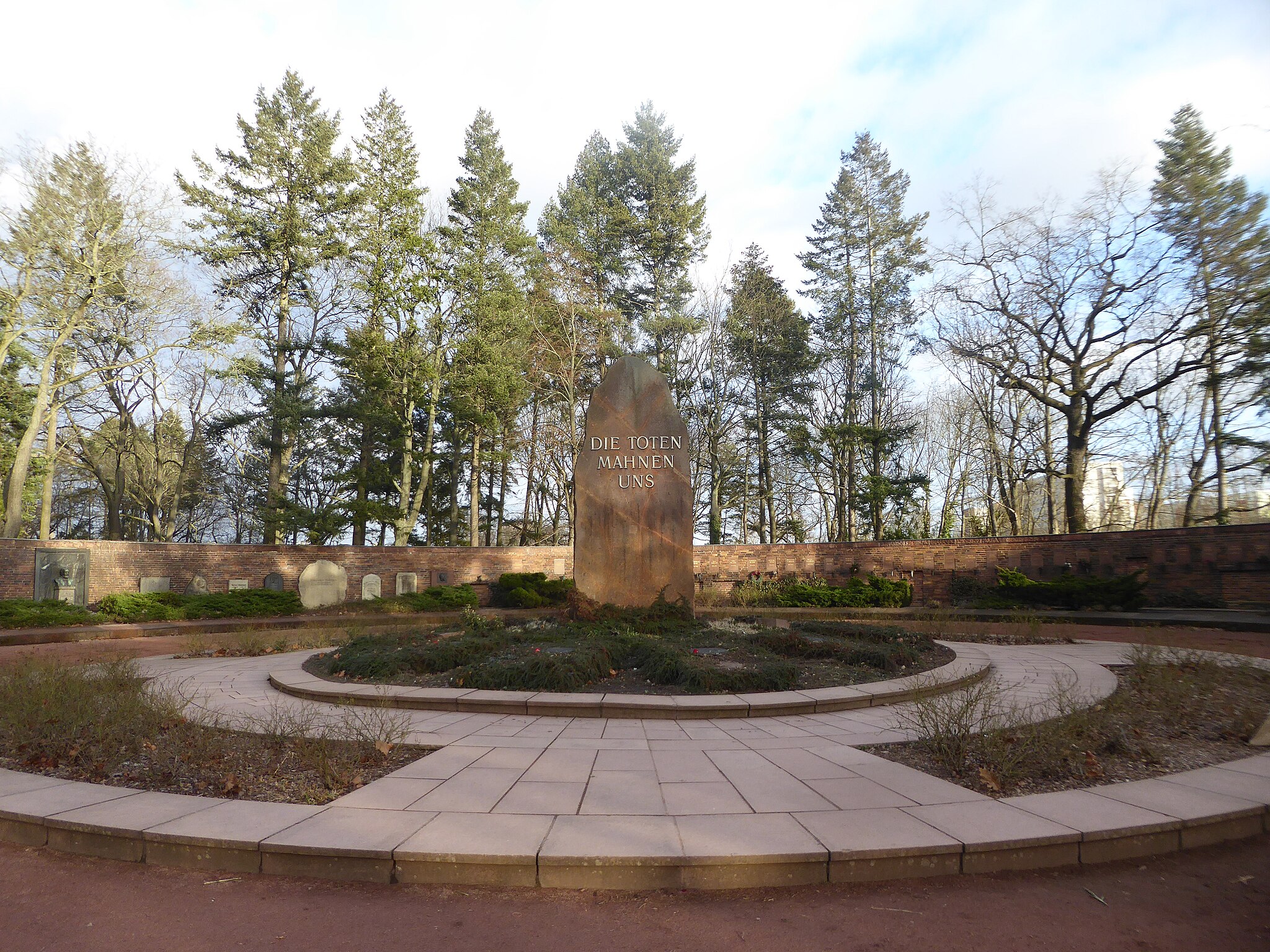 Zentralfriedhof Friedrichsfelde, il “cimitero dei socialisti”